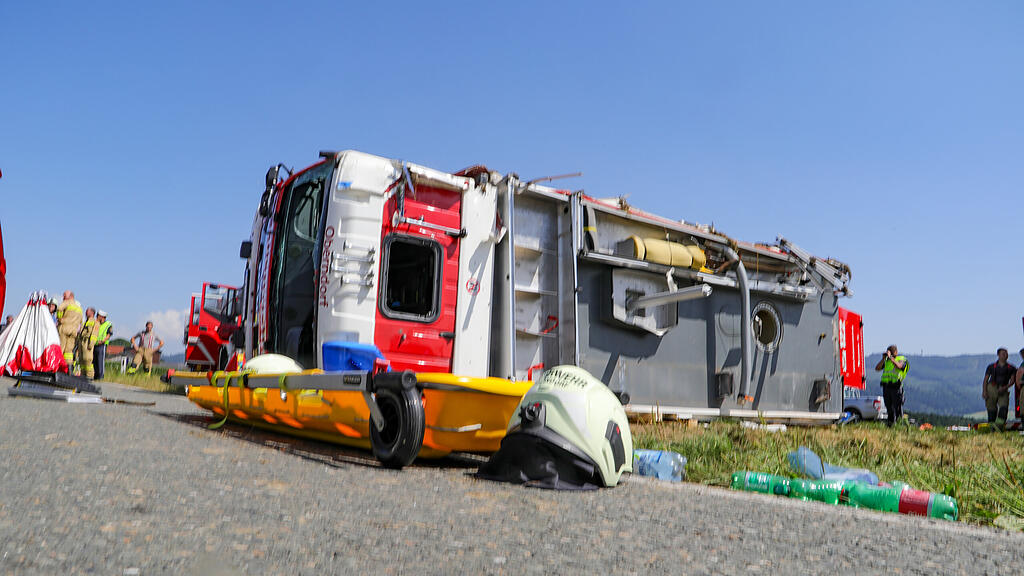 VU Feuerwehrauto Göming