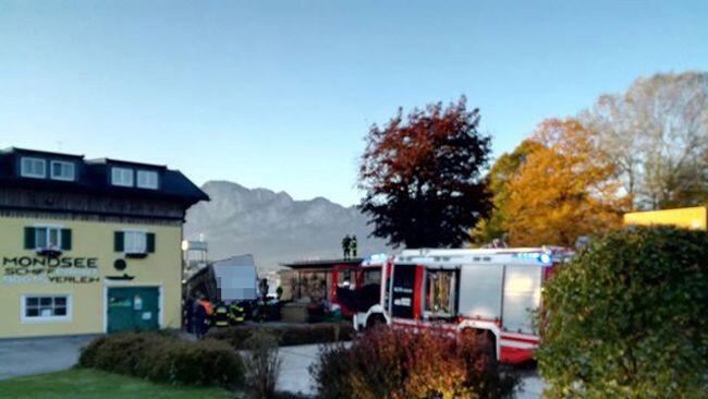Die Feuerwehr rückte zur Unfallstelle aus.