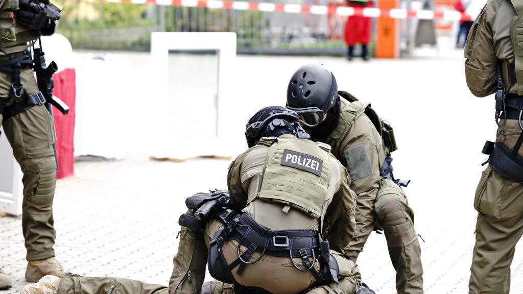 Einsatzkräfte zeigen ihr Können