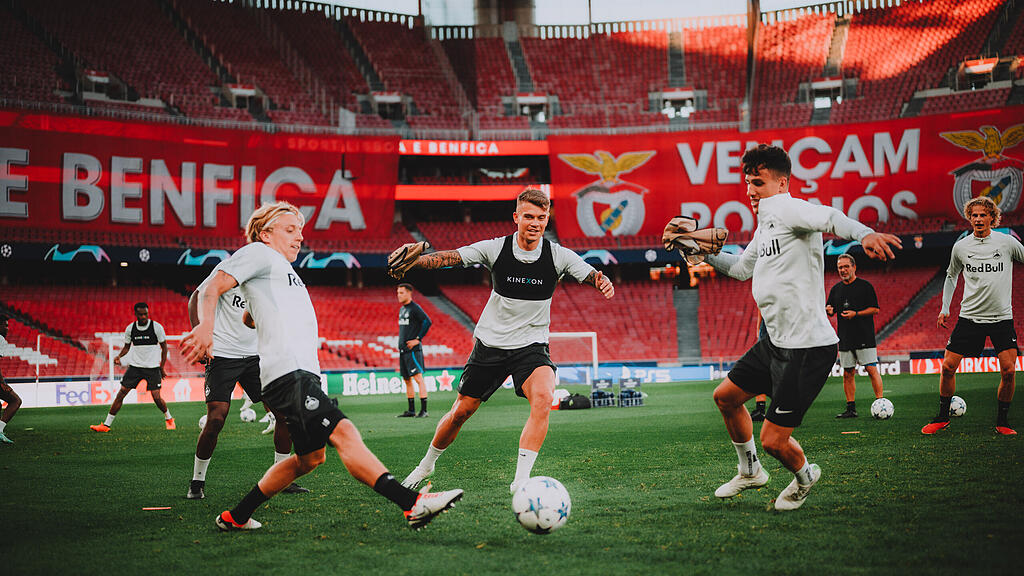 Red Bull Salzburg, Benfica Lissabon, Training
