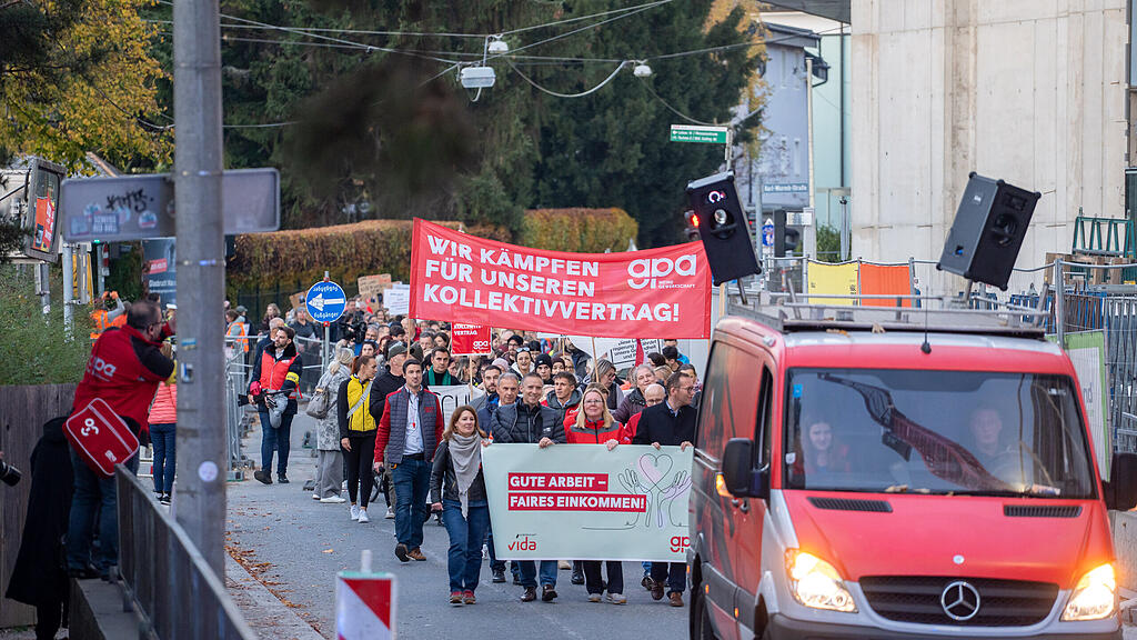 Pflege-Demo in Salzburg