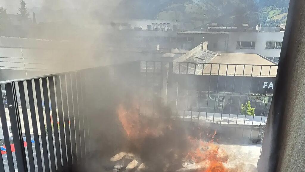 FF Zell am See bekämpft Brand auf Terrasse