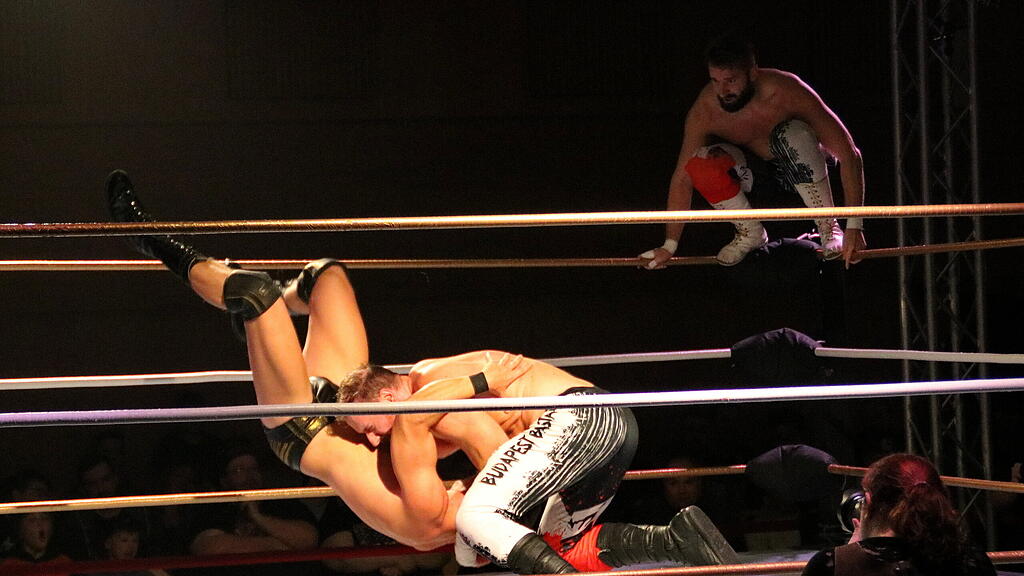 Wrestling-Show aus Hallein
