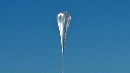 Der Stratos-Sprung von Felix Baumgartner (EPA)