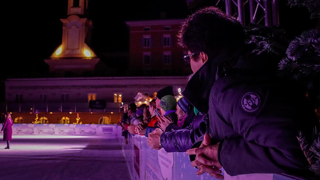 Die "Eiszauber" Er\u00f6ffnung am Salzburger Christkindlmarkt