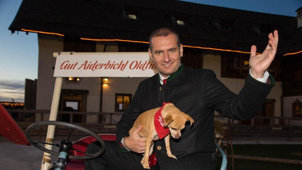 Weihnachtsmarkt-Eröffnung auf Gut Aiderbichl