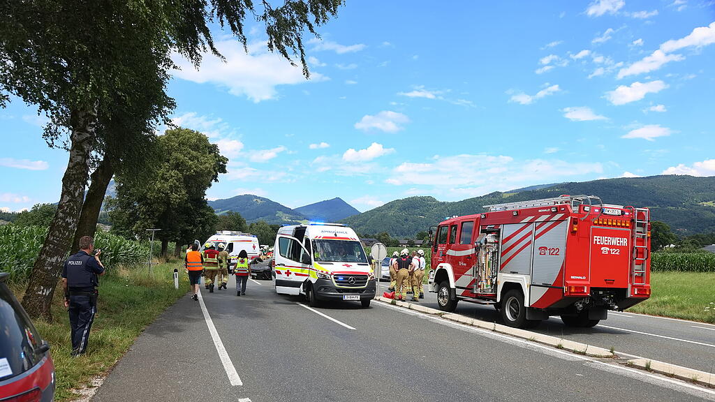 Sechs Verletzte bei Crash auf Alpenstraße II