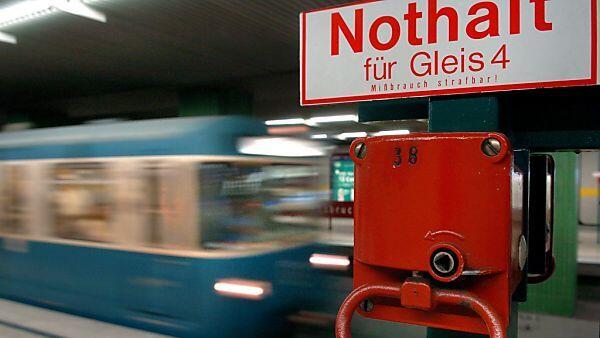 Mann von Münchner U-Bahn getötet