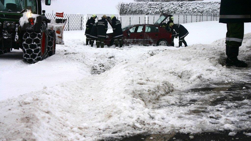 Auto-Überschlag auf B1