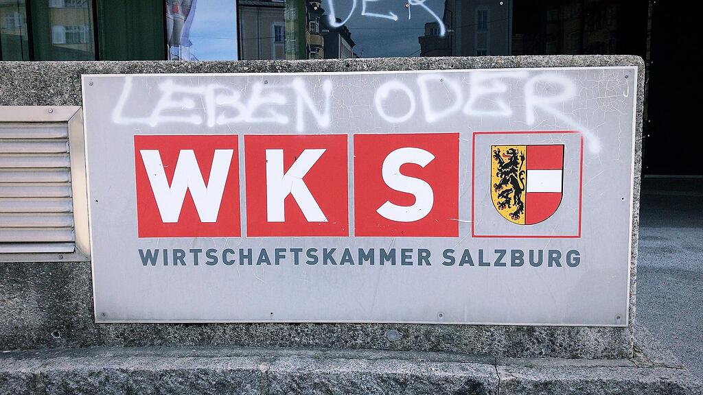 Wirtschaftskammer, Gebäude, Graffiti, Schmiererei