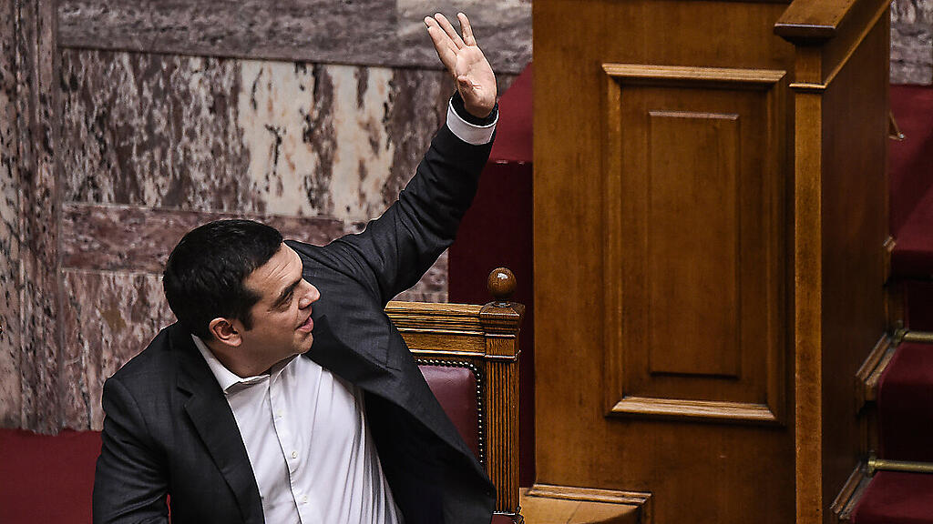 Regierungspartei von Tsipras für Umbenennung