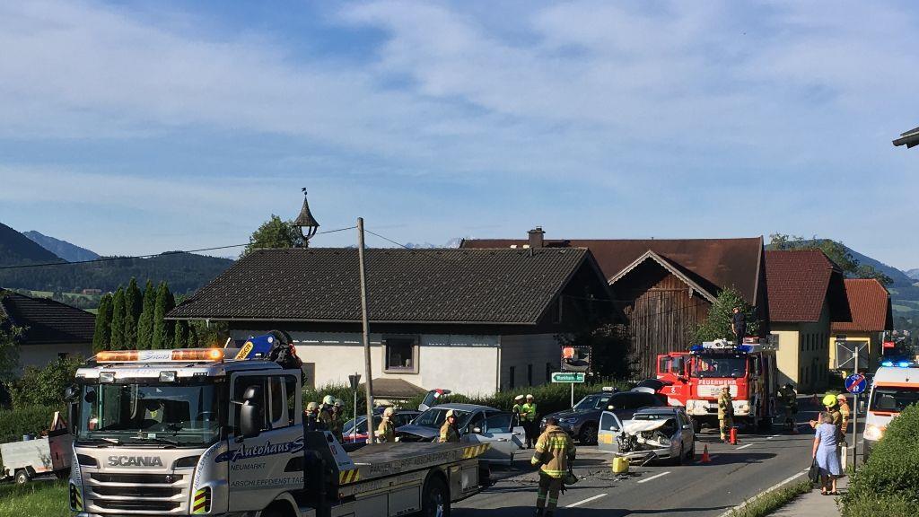 Pkw-Unfall in Henndorf