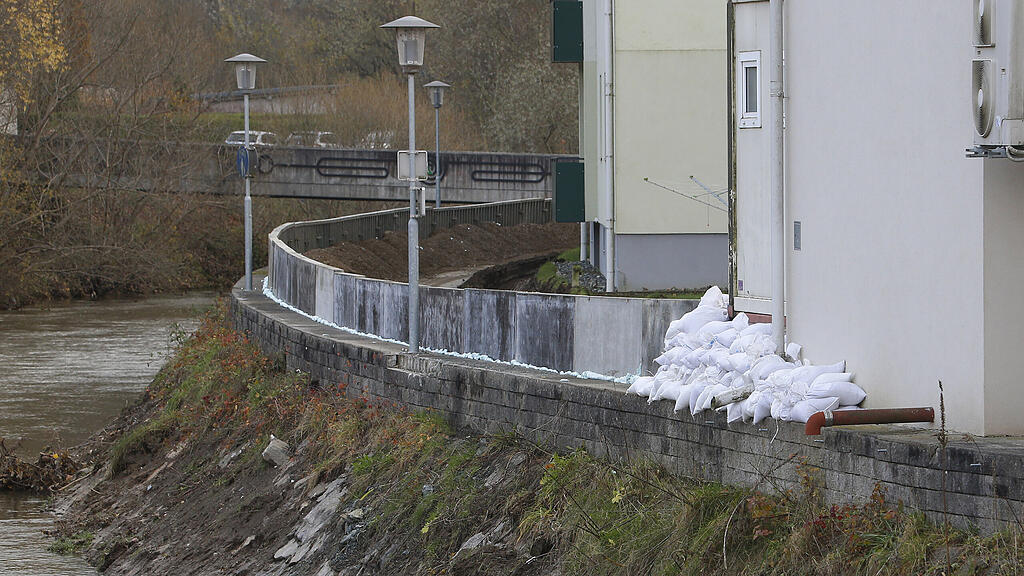 K\u00c4RNTEN: HOCHWASSERSITUATION IN LAVAM\u00dcND