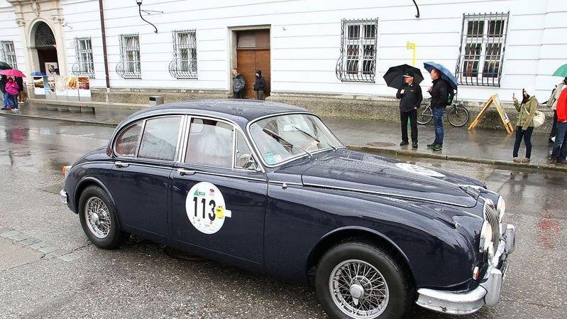 Oldtimer am Residenzplatz