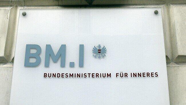 Die Pläne des Innenministeriums sorgen für Kritik von Medien und Opposition.