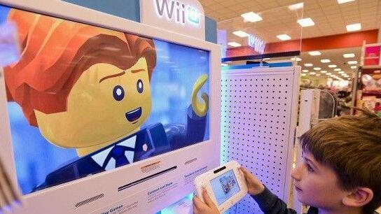 Die Wii U will mit ihrem neuen GamePad in die großen Fußstapfen des Vorgängers treten.