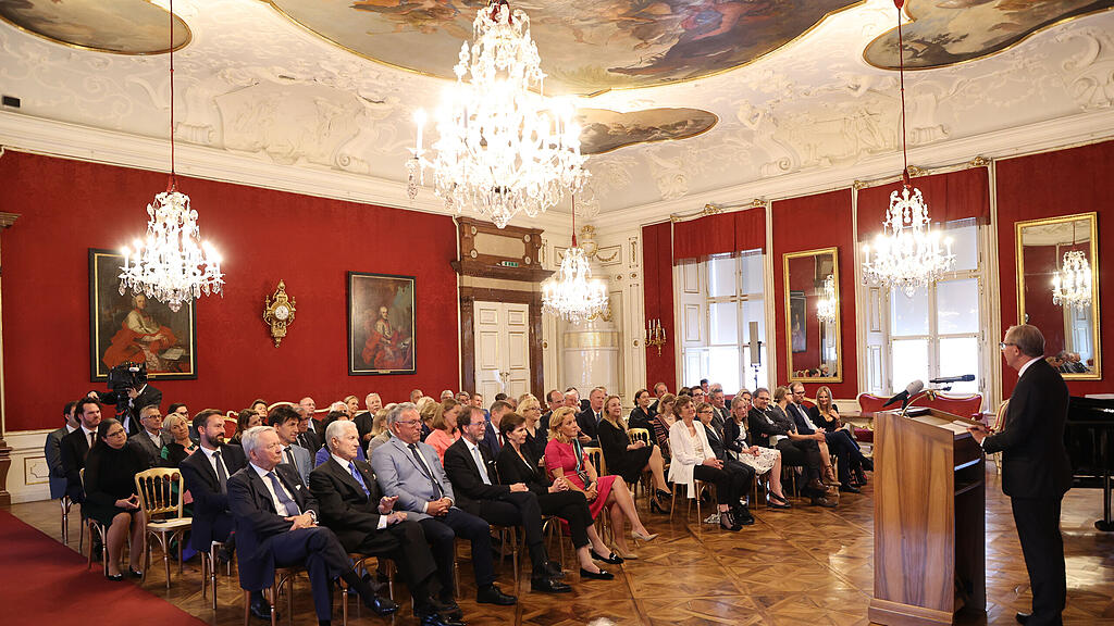 Ehrung Helga Rabl Stadler