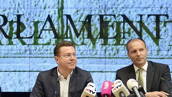 Oppositionsparteien fordern Demokratiereform