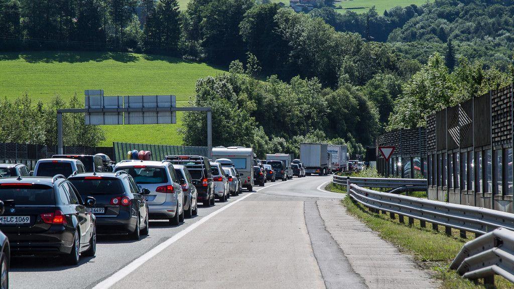 Stau auf der A10 II