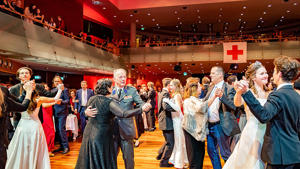 Rot Kreuz Ball 2020