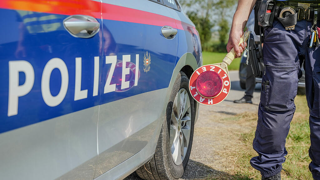 Halt Polizei, Stop Polizei, Verkehrskontrollen