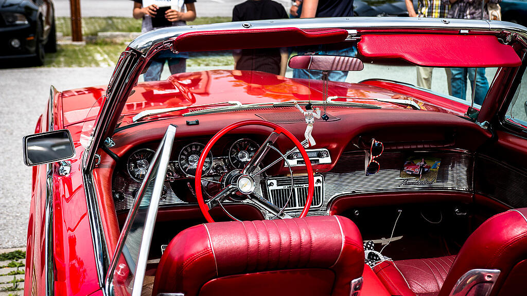 US- Car Meeting I