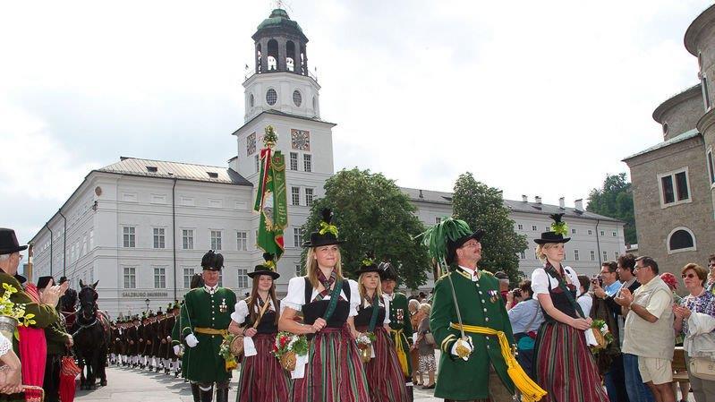 Dult: Umzug durch die Stadt