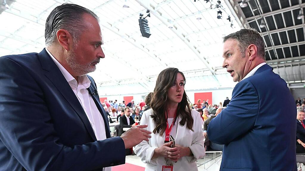 Kommissionsleiterin Grubesa hat wieder zu tun