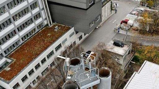 SALK baut Schlot ab