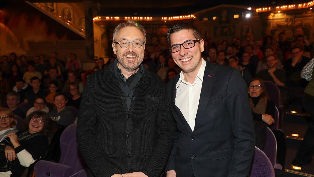 Josef Hader stellt im Mozartkino seinen neuen Film vor.