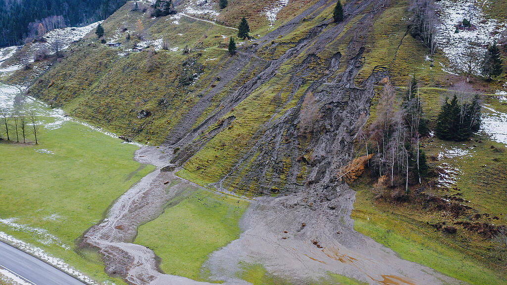 WINTEREINBRUCH IN \u00d6STERREICH SITUATION IN FUSCH A.D. GLSTR.  SALZBURG =(3).jpg
