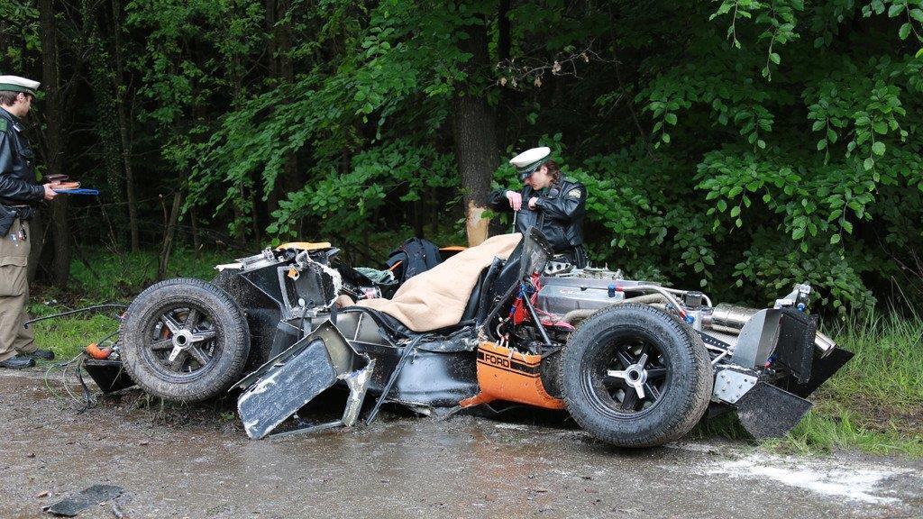 Tödlicher Crash mit Oldtimer