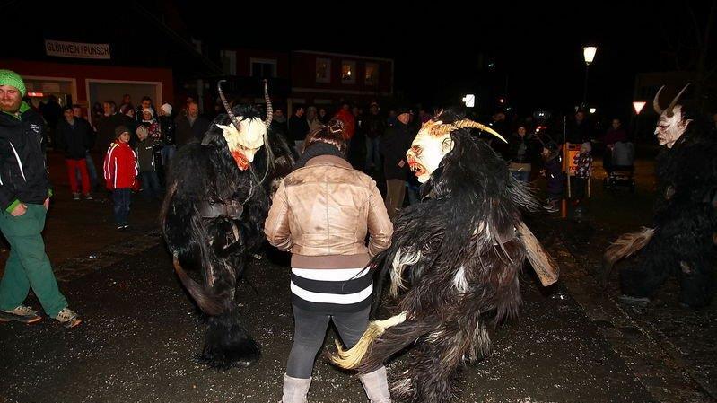Krampusse in Niederalm