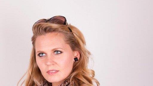 Isabella, II
