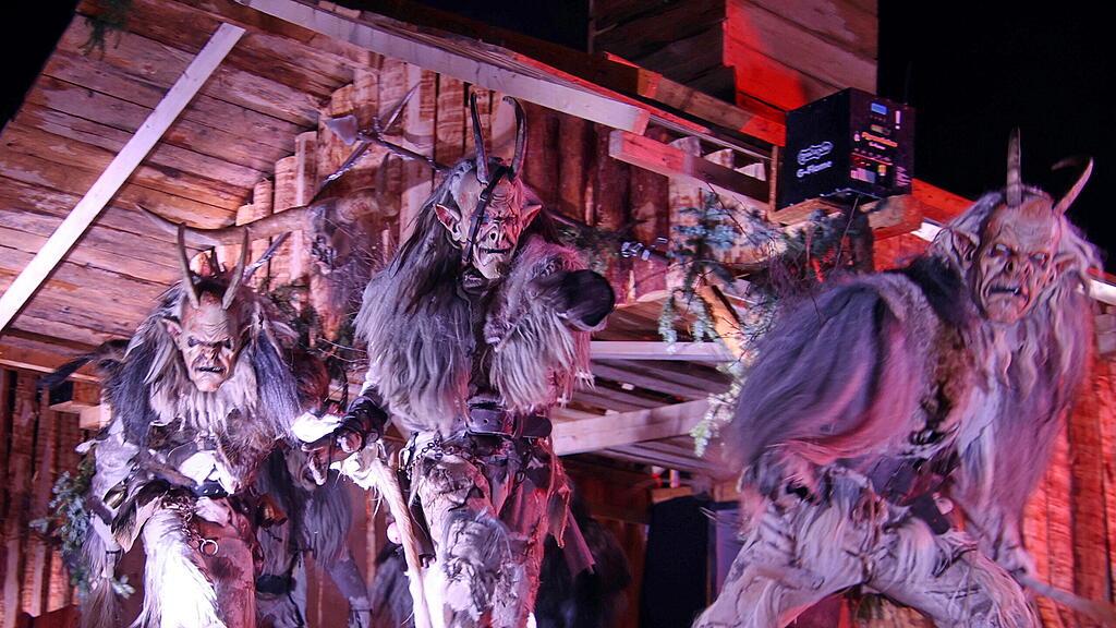 St. Leonhard Krampus-Show beim Untersberg