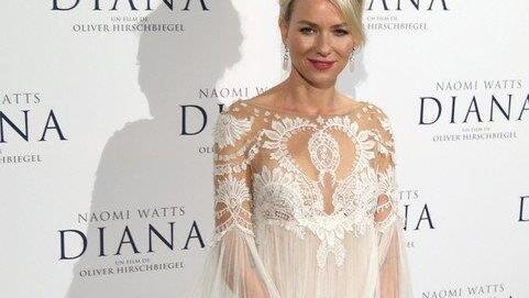 Frisurentrends im Winter 2013: So trägt Naomi Watts ihr Haar