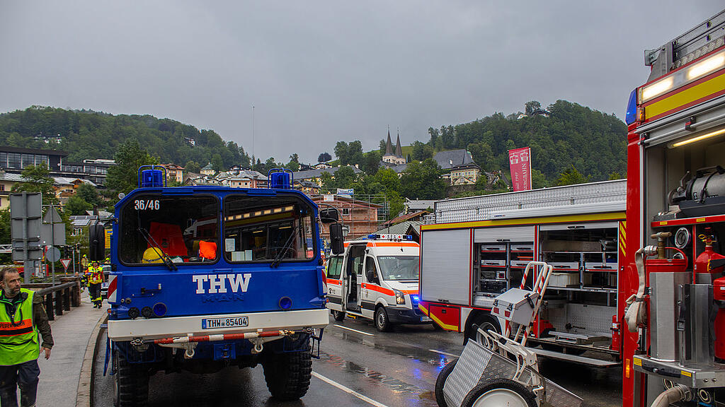 Unfall Hilfs-Lkw THW
