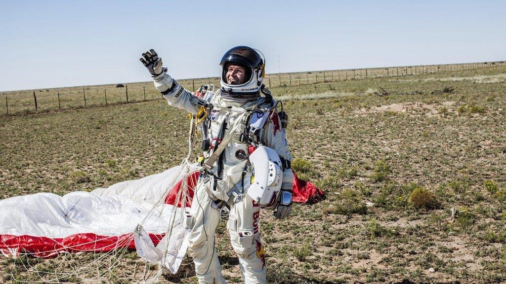 Der Stratos-Sprung von Felix Baumgartner (EPA)