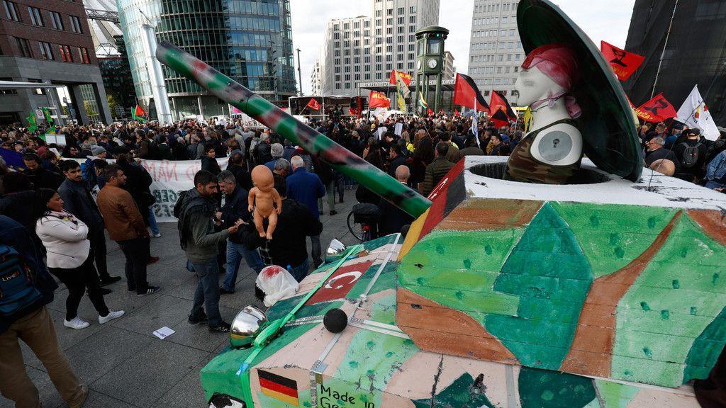 Demos gegen Erdogan in Deutschland