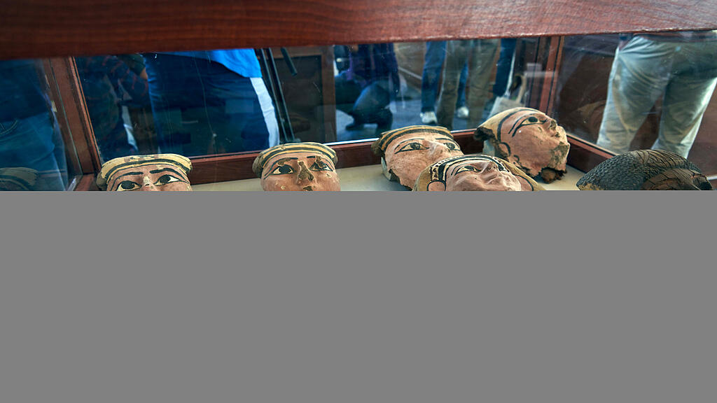 Mumifizierte Löwenbabys in Ägypten