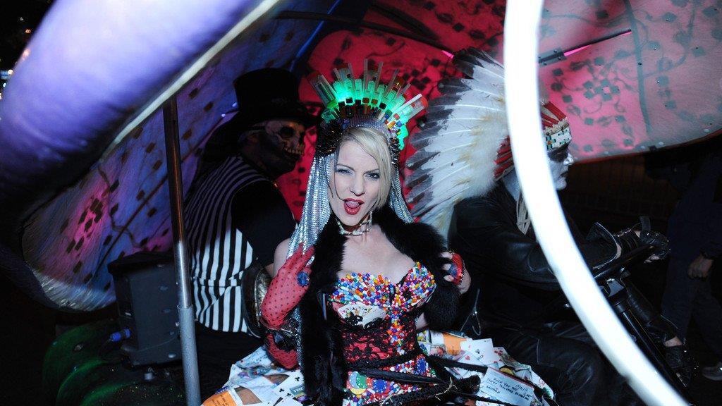 Zehntausende Menschen feierten Halloween-Parade in New York
