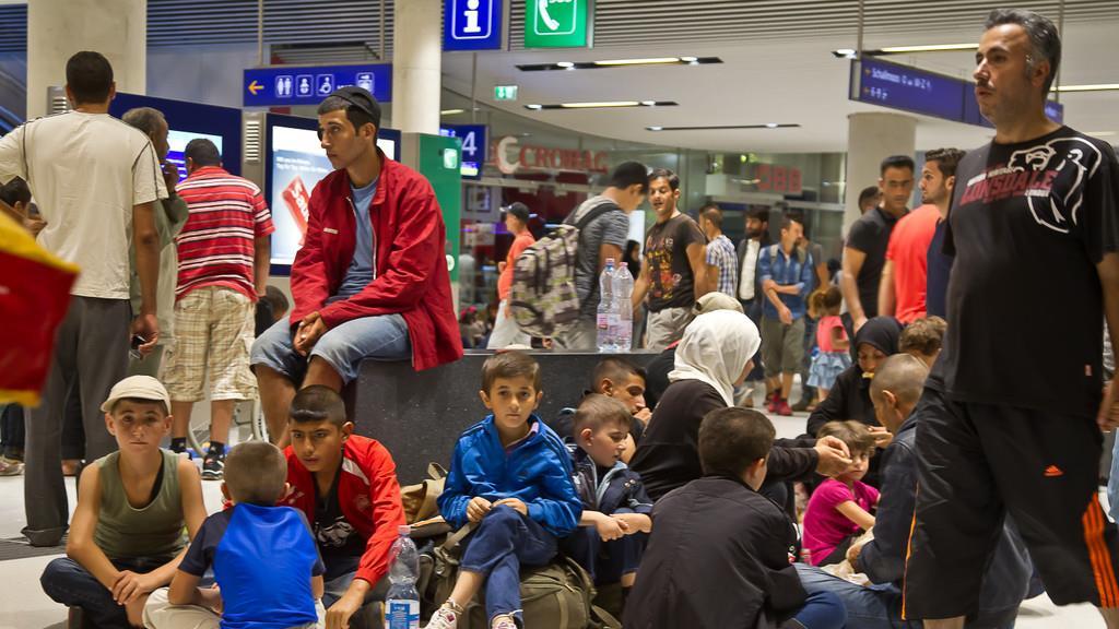 Flüchtlinge am Salzburger Hauptbahnhof