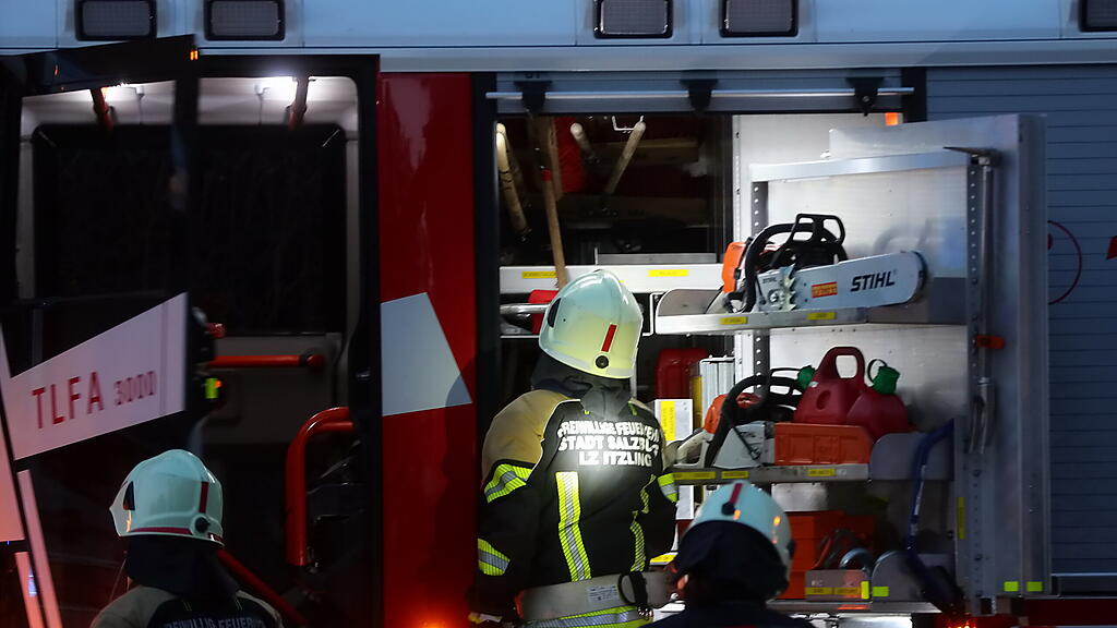 Küchenbrand Erentrudisstraße 25.3.2021
