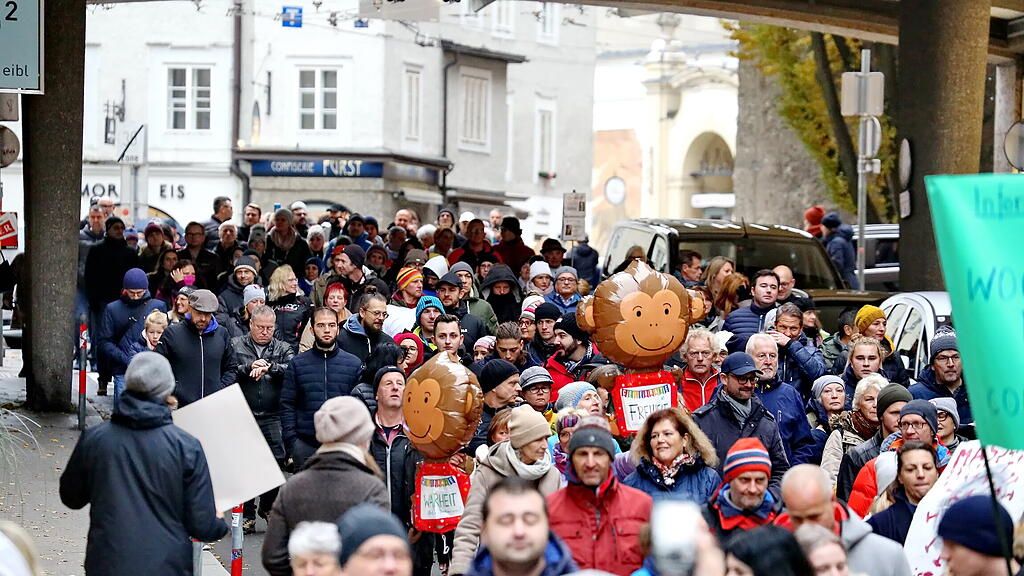 Corona-Demo in Salzburg am Sonntag