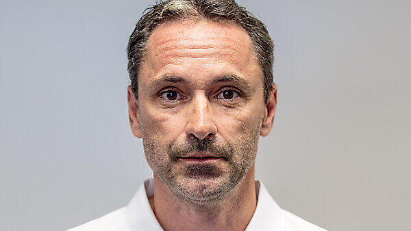 Günther Neukirchner bekaommt erstmal die Chance