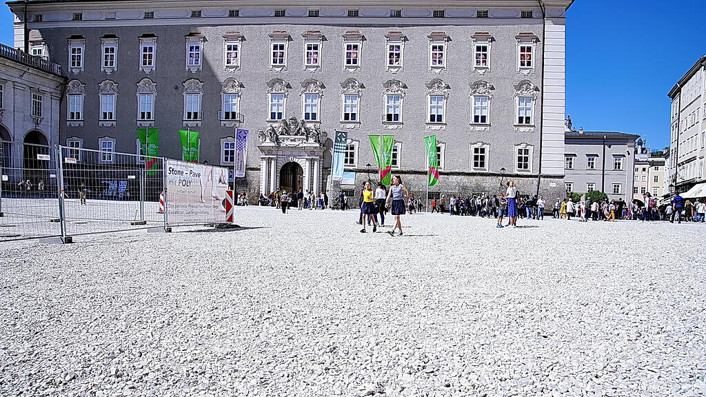 Schotter, Residenzplatz, Stadt Salzburg,