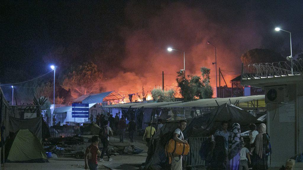 Brand in Flüchtlingslager auf Lesbos