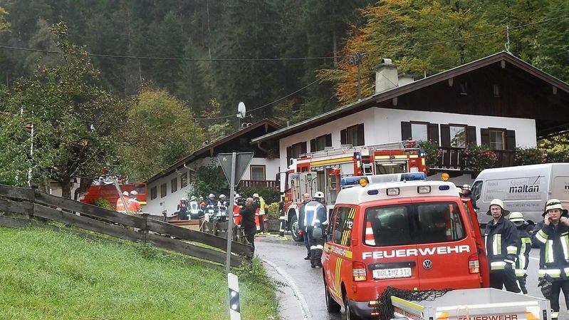 Lkw kracht in Haus