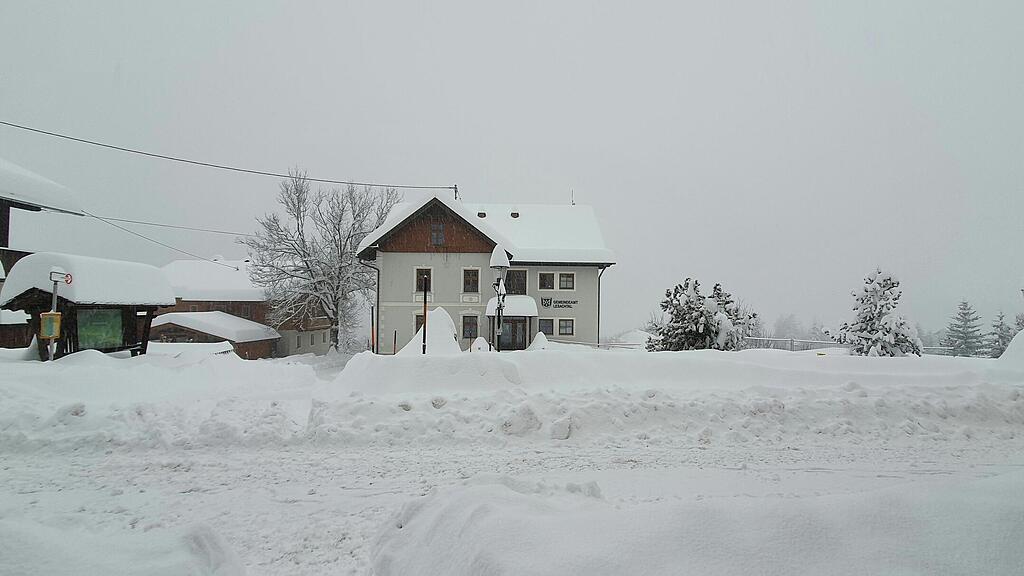 Wintereinbruch in Osttirol und K\u00e4rnten