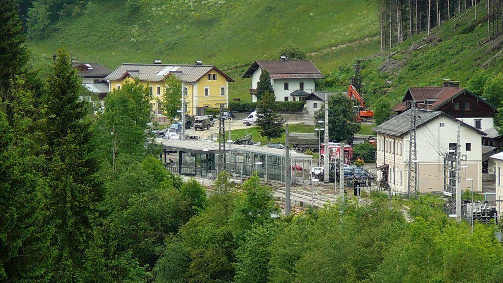 Räumungsarbeiten bei B311